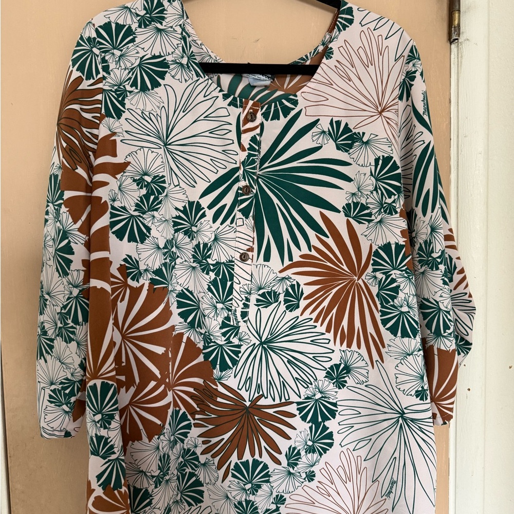 Manuheali’i Green and Brown Floral Blouse